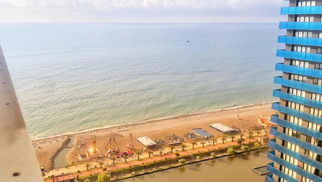 Luxury Sea View Orbi City Batoumi Extérieur photo