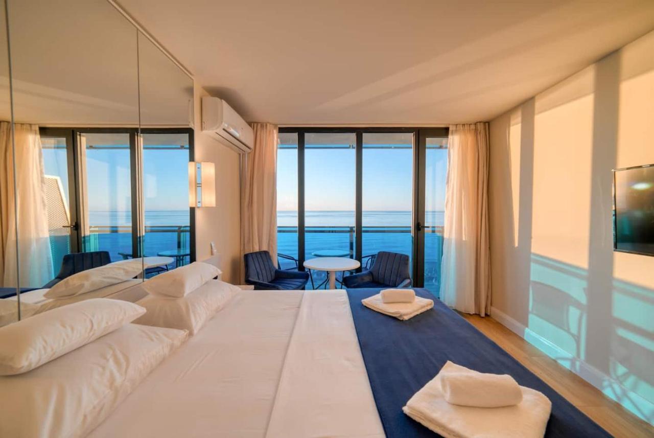 Luxury Sea View Orbi City Batoumi Extérieur photo