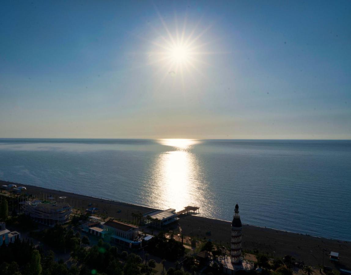 Luxury Sea View Orbi City Batoumi Extérieur photo